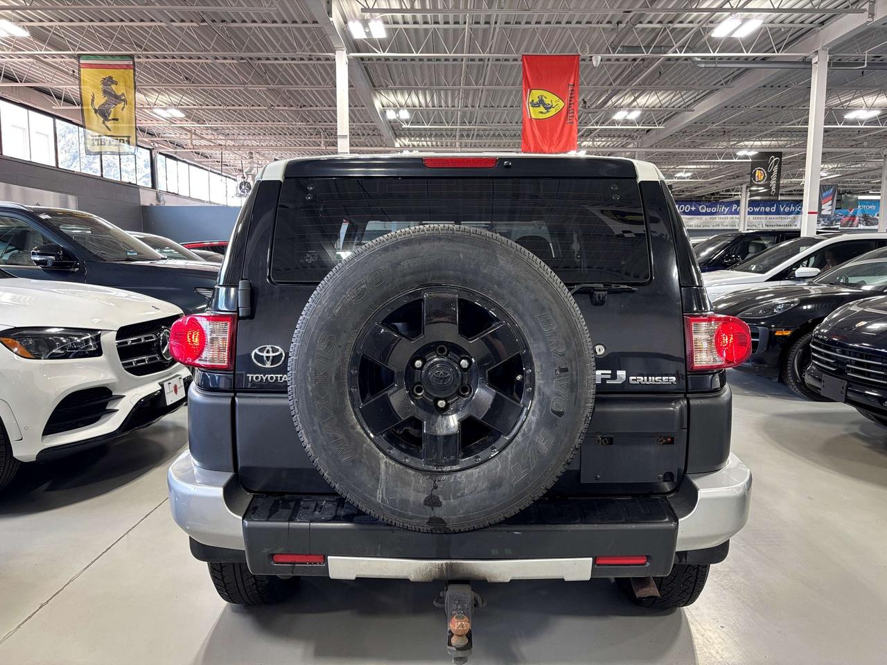 2010 Toyota FJ Cruiser 4WD|V6|AUTOMATIC|LEATHER|ALLOYS|RADIO| Photo4