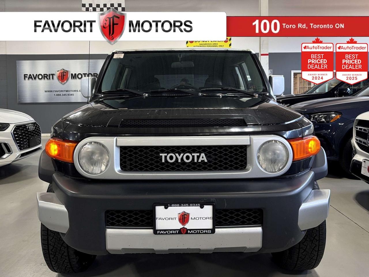 2010 Toyota FJ Cruiser 4WD|V6|AUTOMATIC|LEATHER|ALLOYS|RADIO| Photo0