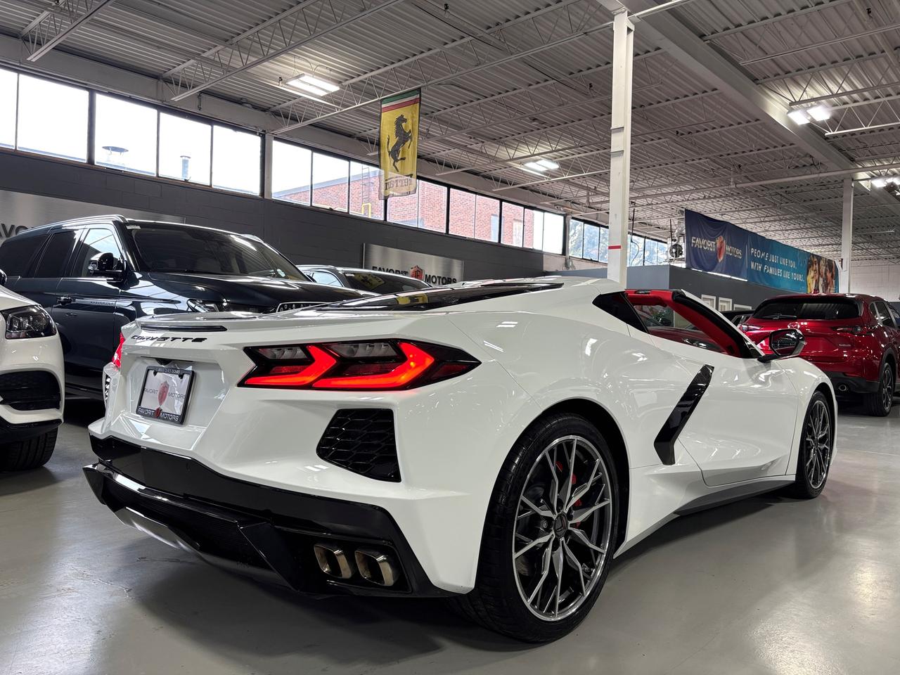 2024 Chevrolet Corvette Stingray|3LT|FULLREDINTERIOR|FRONTLIFT|CARBONSEATS Photo