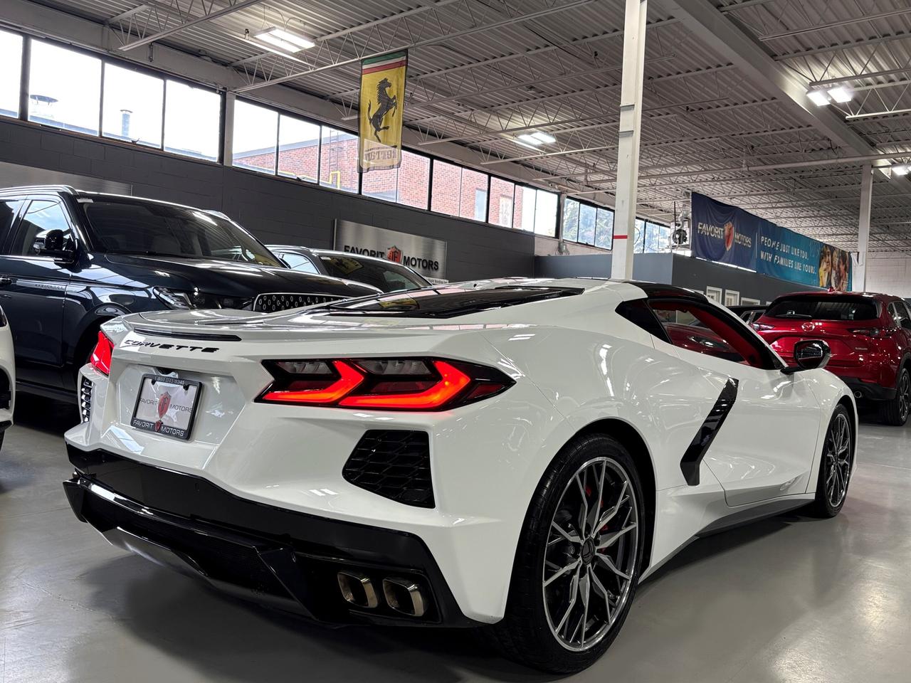 2024 Chevrolet Corvette Stingray|3LT|FULLREDINTERIOR|FRONTLIFT|CARBONSEATS Photo