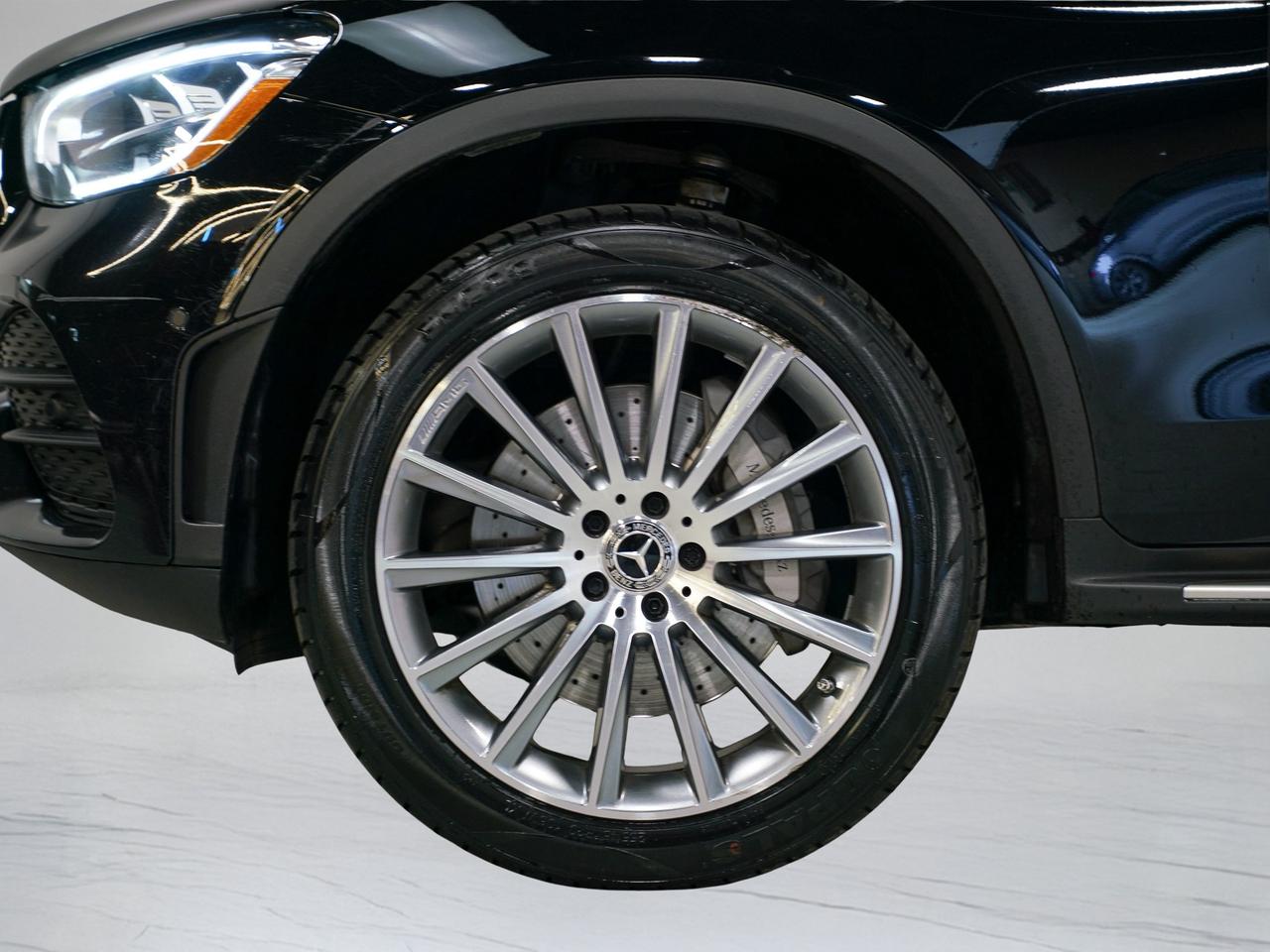 2021 Mercedes-Benz AMG GLC 43 300 | AMG PKG | PREMIUM PKG | SUNROOF | 20 IN Photo