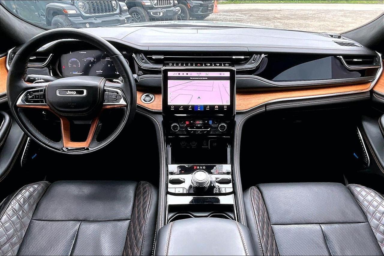 2023 Jeep Grand Cherokee L Summit Reserve | Adv ProTech IV | Lux Tech V | 4x4 Photo