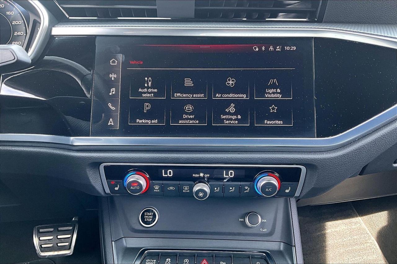 2023 Audi Q3 Technik S Line | Black Optics | AWD Photo