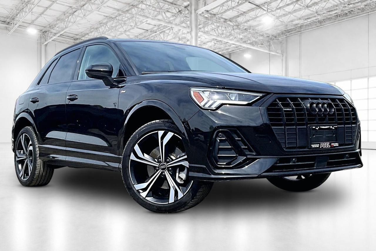 2023 Audi Q3 Technik S Line | Black Optics | AWD Photo