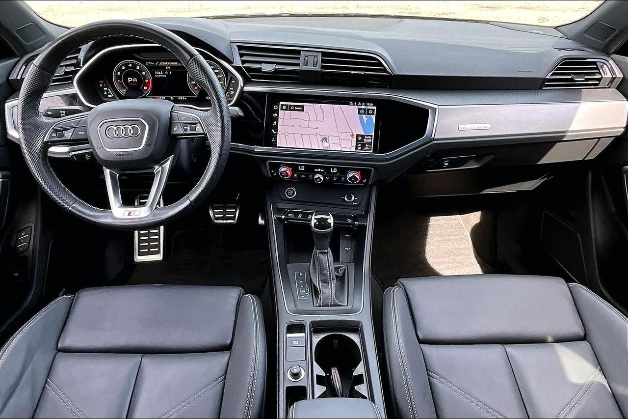 2023 Audi Q3 Technik S Line | Black Optics | AWD Photo
