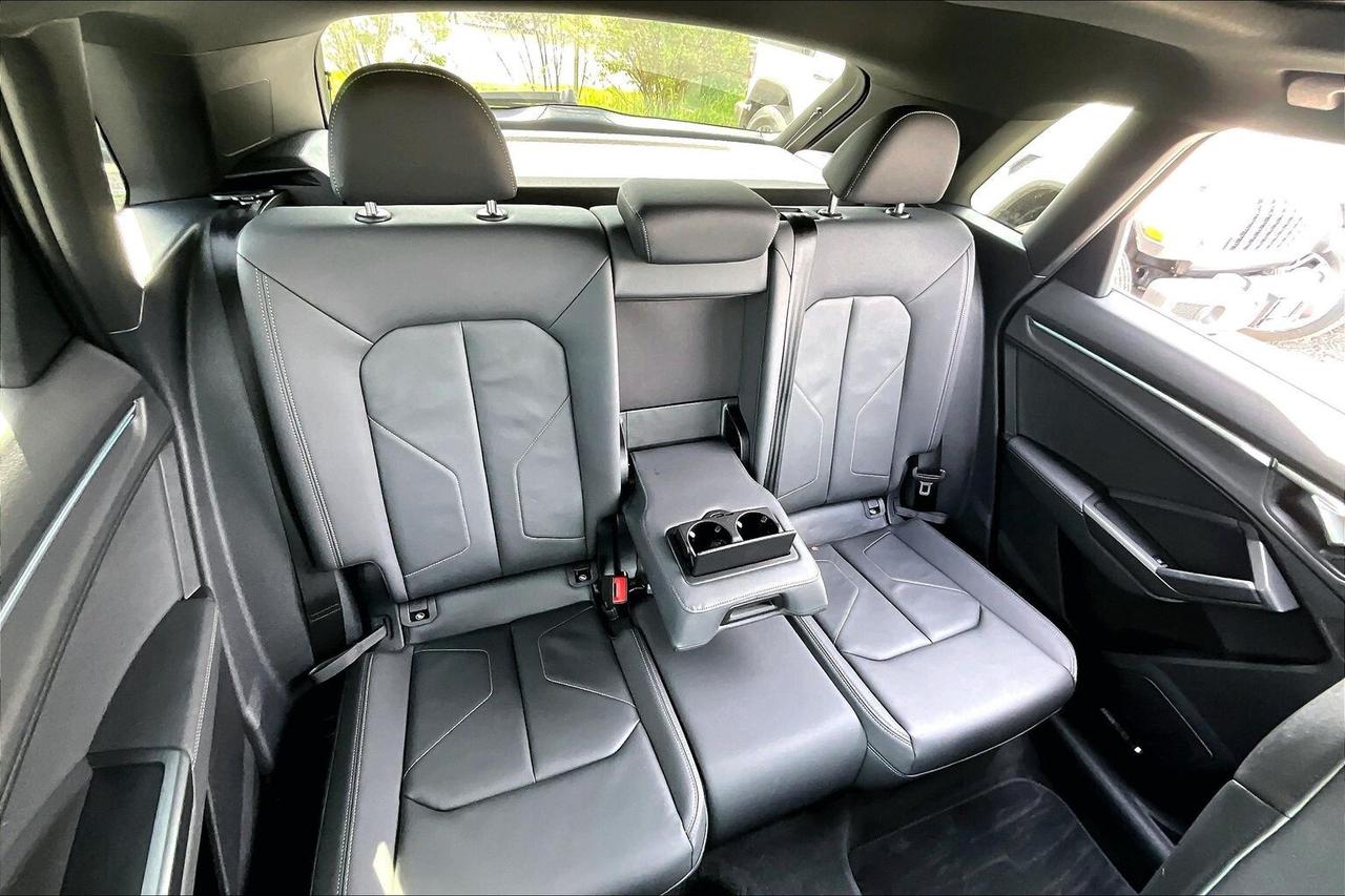 2023 Audi Q3 Technik S Line | Black Optics | AWD Photo