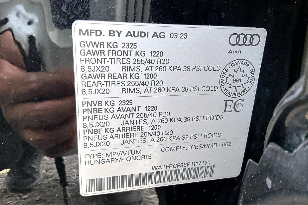 2023 Audi Q3 Technik S Line | Black Optics | AWD Photo