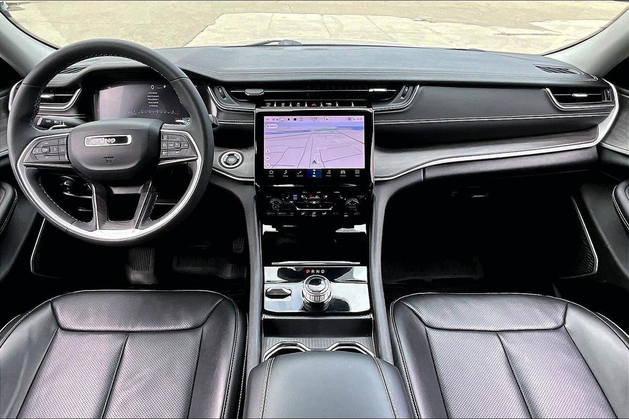 2024 Jeep Grand Cherokee L Limited Black App |Lux Tech |Panoroof |Alpine |4X4 Photo