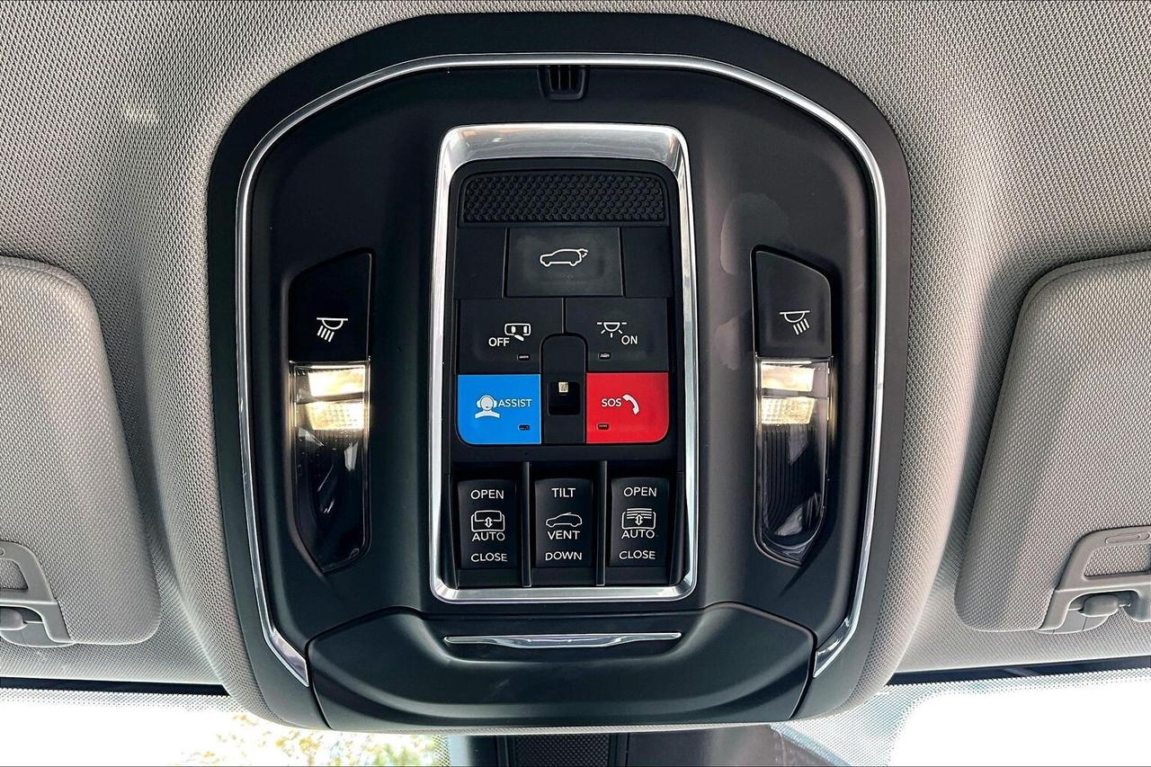2024 Jeep Grand Cherokee L Limited Black App |Lux Tech |Panoroof |Alpine |4X4 Photo