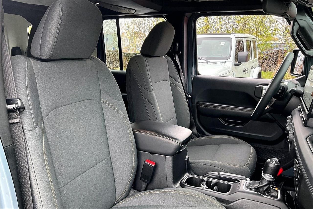 2024 Jeep Wrangler Sahara V6 | Heated Seats | Side Steps | 4X4 Photo