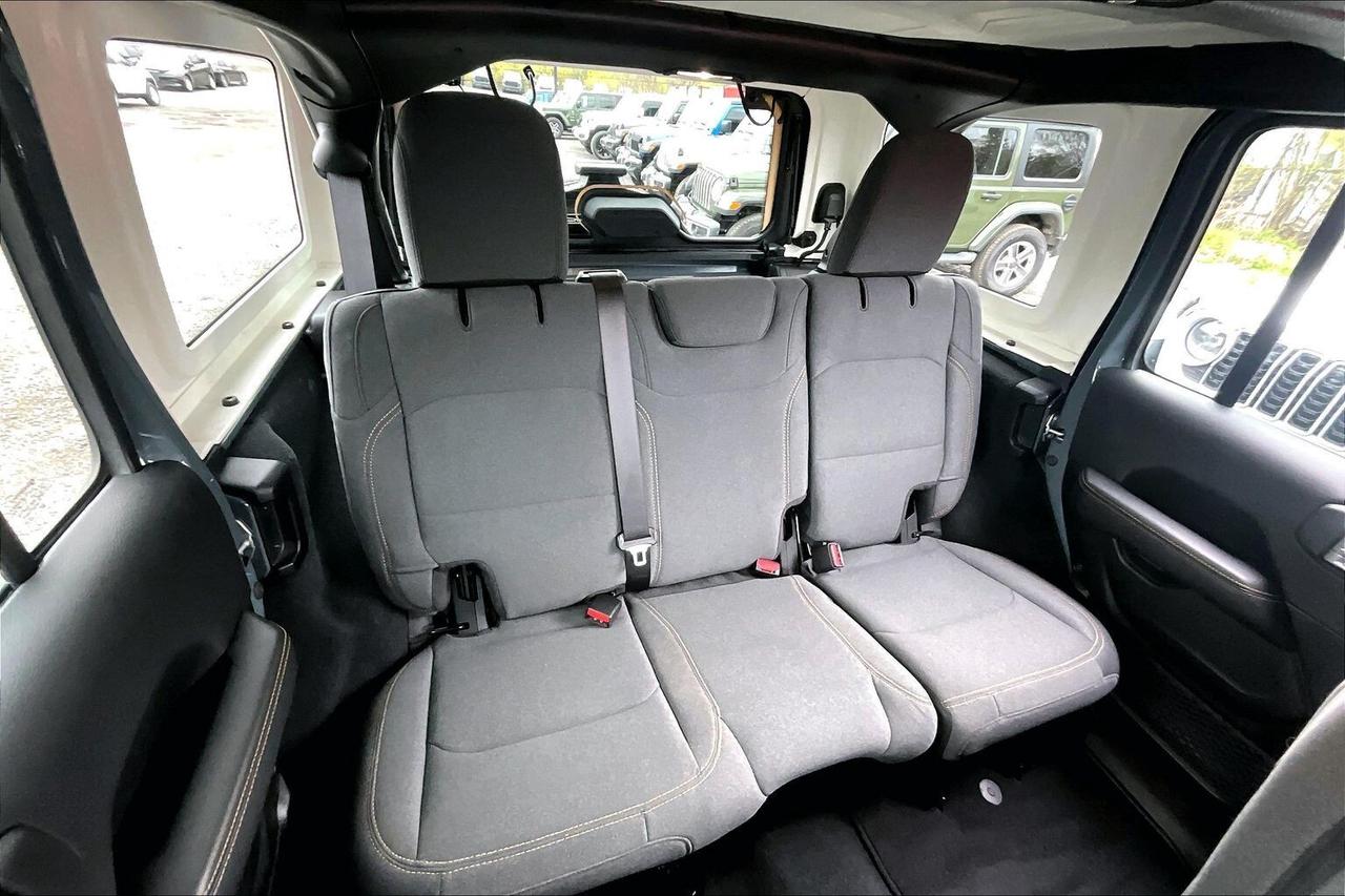 2024 Jeep Wrangler Sahara V6 | Heated Seats | Side Steps | 4X4 Photo
