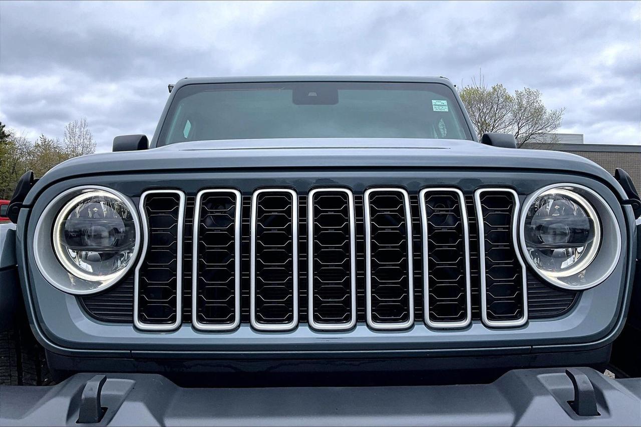 2024 Jeep Wrangler Sahara V6 | Heated Seats | Side Steps | 4X4 Photo
