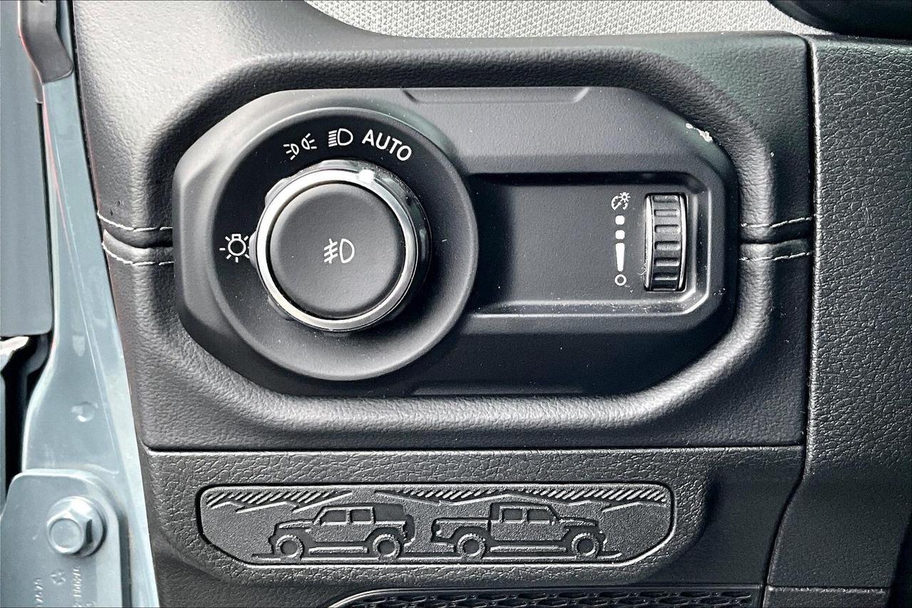 2024 Jeep Wrangler Sahara V6 | Heated Seats | Side Steps | 4X4 Photo