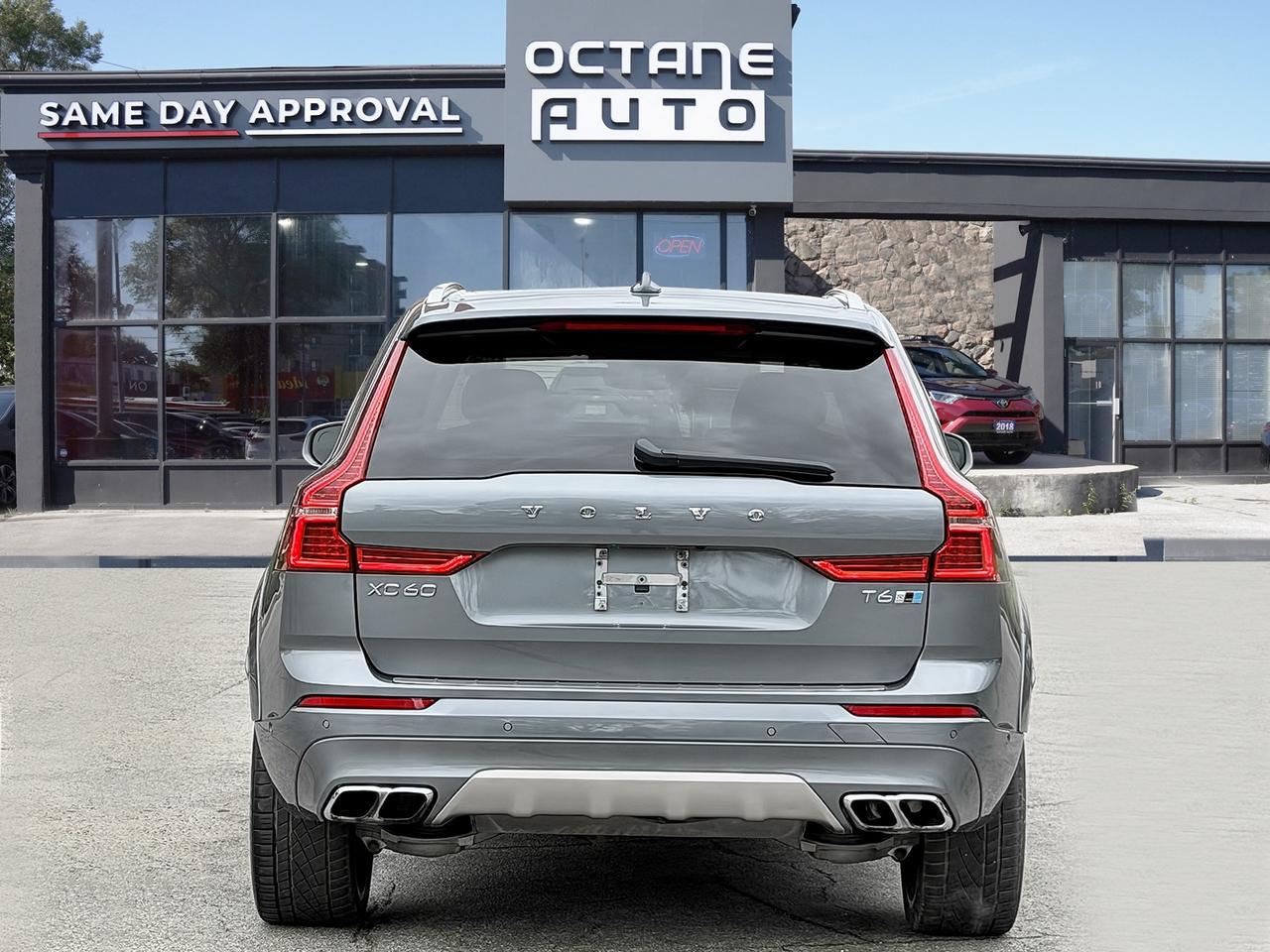 2019 Volvo XC60 T6 AWD R-Design Photo
