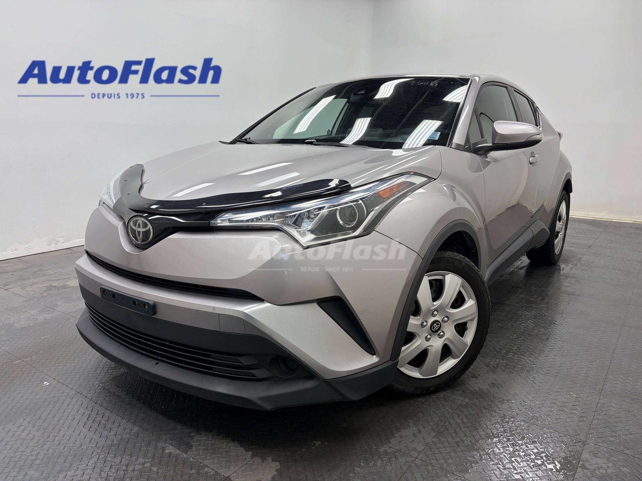 +Avertisseur de d&eacute;rive de la trajectoire / Lane departure warning 
+Bluetooth 
+Cam&eacute;ra de recul / Backup camera 
+Commandes de radio au volant / Steering wheel audio controls 
+R&eacute;gulateur de vitesse  / Cruise control 
+V&eacute;rifi&eacute; par Carfax / Carfax verified
+Kilom&eacute;trage certifi&eacute; / Certified kilometers
+Historique dentretien / Maintenance history
+Protection m&eacute;canique disponible / Mechanical protection available



Visitez notre page Google pour voir tous les commentaires positifs que nos clients nous laissent.
 
Financement rapide et facile, 1ere, 2e et 3e chances au cr&eacute;dit, approbation en 30 minutes, taux dacceptation tr&egrave;s &eacute;lev&eacute;. 

Essayez notre demande de cr&eacute;dit s&eacute;curis&eacute; en ligne, sans obligation! 

Nous sommes les sp&eacute;cialistes des autos, fourgonnettes, VUS, 4x4, et les camions l&eacute;gers jusqu&agrave; une tonne. 

*Seulement le nettoyage de base du v&eacute;hicule, fait par un sous-traitant, est inclus. Pour un perfectionnement de lesth&eacute;tique int&eacute;rieur/ext&eacute;rieur, dont une d&eacute;contamination de la peinture, des retouches de peinture, faites par nos experts en esth&eacute;tique, une somme de 249$ sera ajout&eacute;e &agrave; votre facture. Aussi disponible, loption dimmatriculer la voiture sur place, qui vous permet d&eacute;pargner du temps et le co&ucirc;t de 25$ du transit temporaire.

*************

Since 1975 AutoFlash has offered the best price-quality and excellent service. 

Visit our Google page to read all the nice things our clients have to say about us.

We have financing for all credit situations. 1st 2nd 3rd chance credit with an excellent approval rate!

Try our secured online credit application any time, with no obligation! 

We specialize in all brands, makes and models. Whether you need a car, truck, SUV or minivan, we can help you.

And if we dont have it, well find it for you!

*Only the basic cleaning of the vehicle, done by a subcontractor, is included in the advertised price. For a complete interior/exterior detailing, done by our esthetic specialists, which includes a complete paint decontamination and paint touch-ups if needed, an amount of 249$ will be added to your invoice. Also available, in-house licensing, which allows you to save the $25 for a temporary Transit.