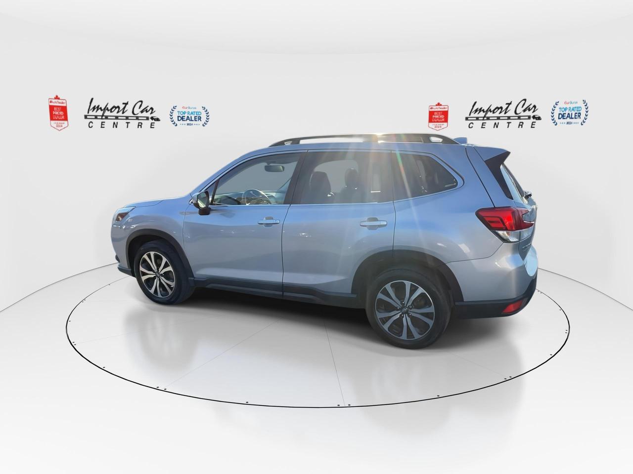 2022 Subaru Forester Limited AUTO START, LEATHER, PANO. ROOF, NAV, HTD. Photo