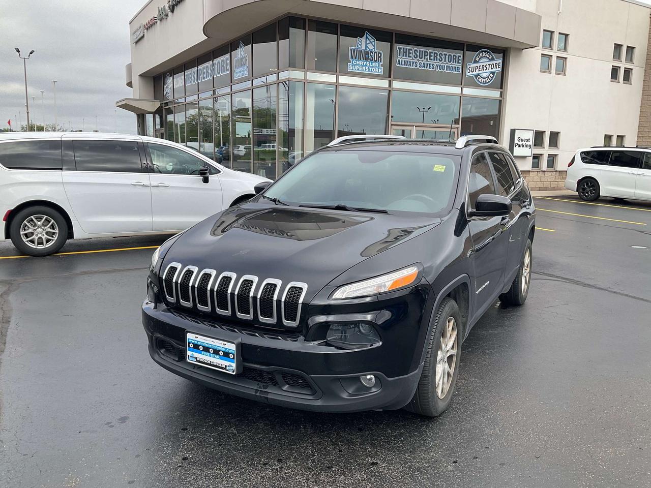 2017 Jeep Cherokee AS IS Photo0