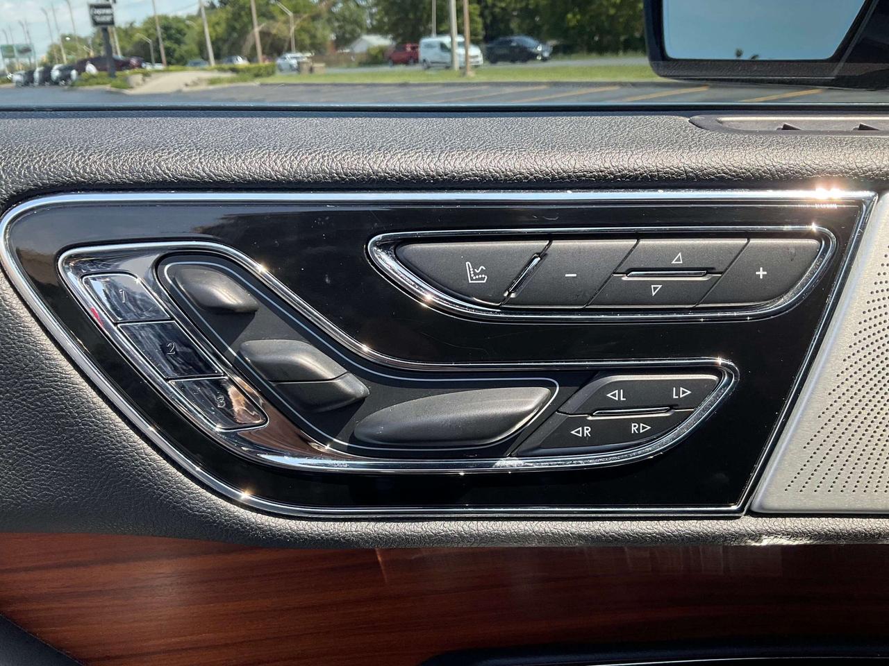 2019 Lincoln Navigator Reserve Photo