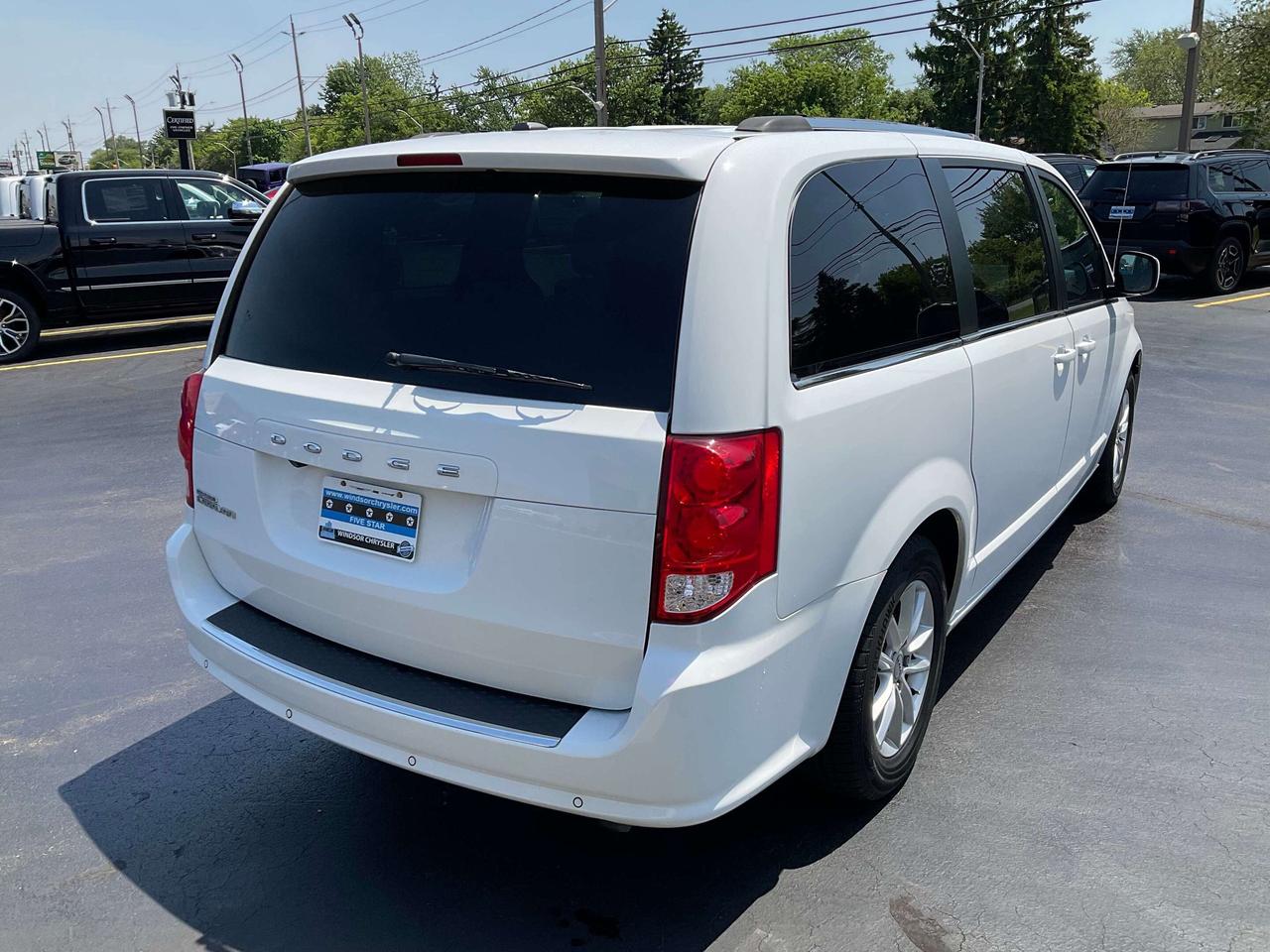 2020 Dodge Grand Caravan LEATHER / DVD / REMOTE START Photo