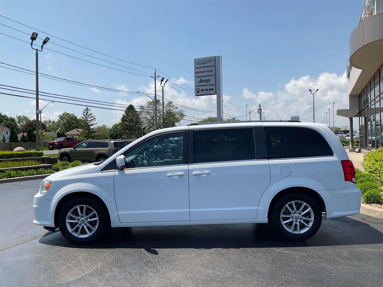 2020 Dodge Grand Caravan LEATHER / DVD / REMOTE START Photo