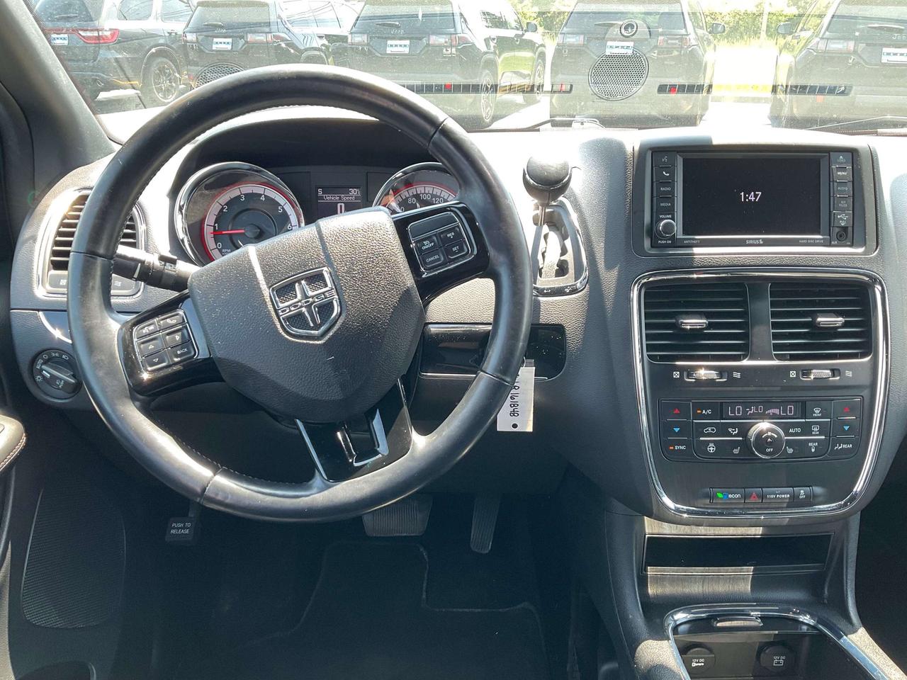 2020 Dodge Grand Caravan LEATHER / DVD / REMOTE START Photo
