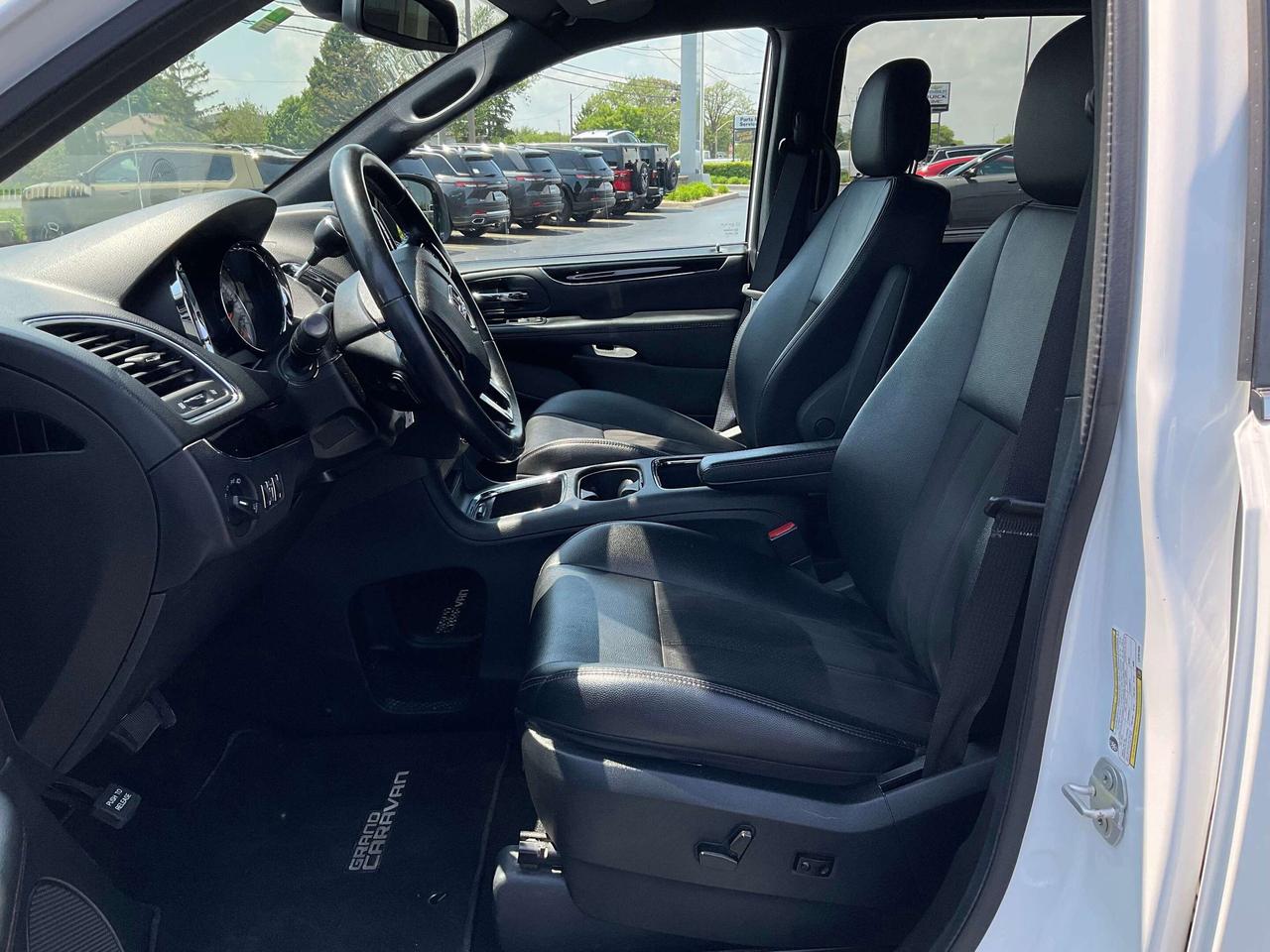 2020 Dodge Grand Caravan LEATHER / DVD / REMOTE START Photo
