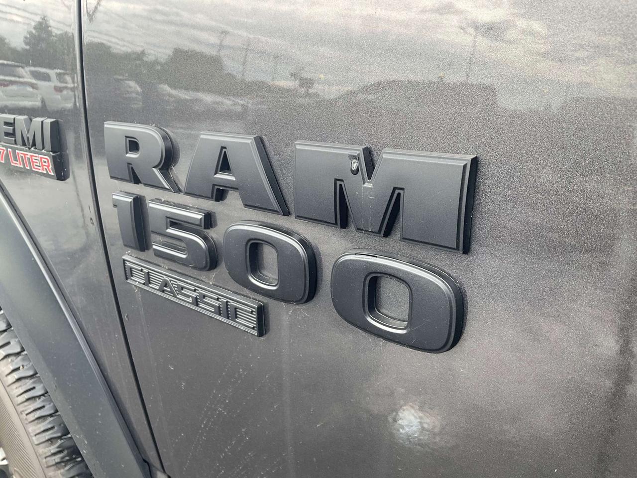 2023 RAM 1500 Classic WARLOCK Photo