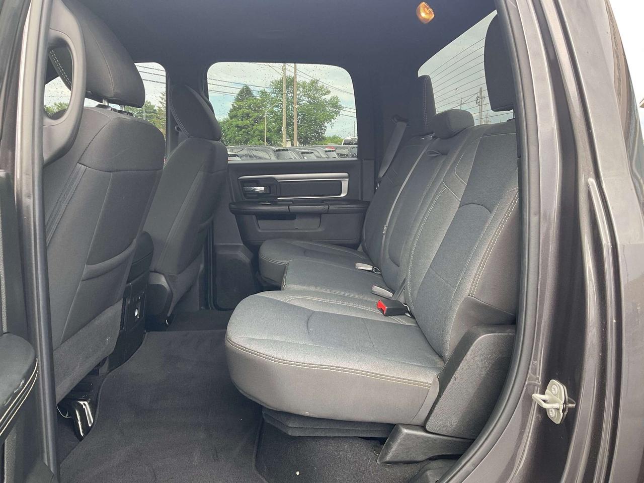 2023 RAM 1500 Classic WARLOCK Photo