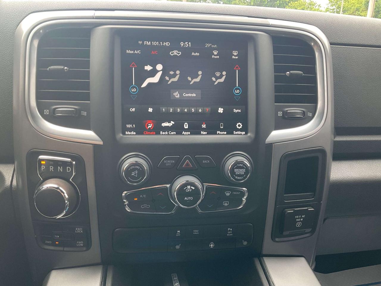2023 RAM 1500 Classic WARLOCK Photo