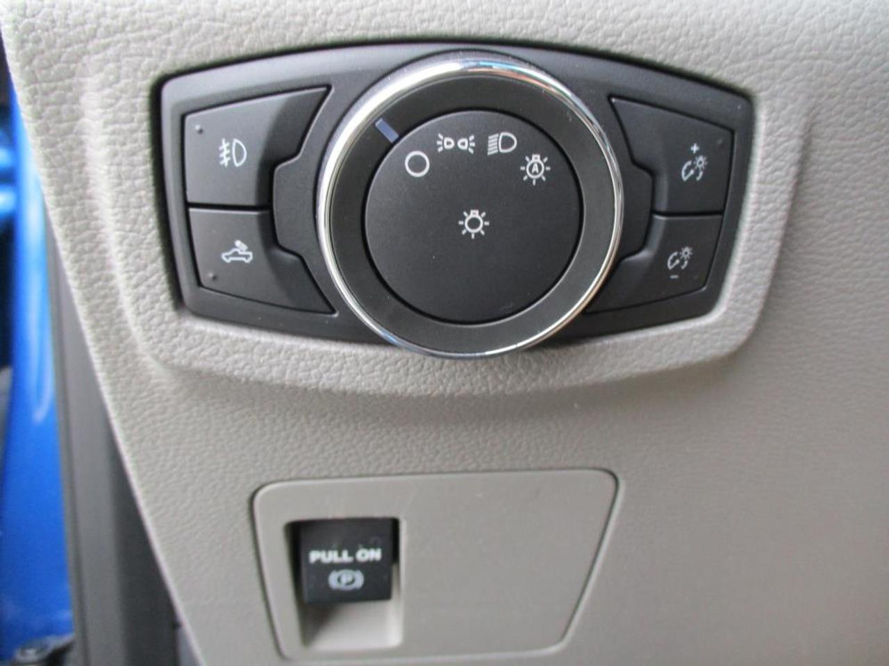 2016 Ford F-150 XLT SUPERCREW 6.5-FT - Photo #11