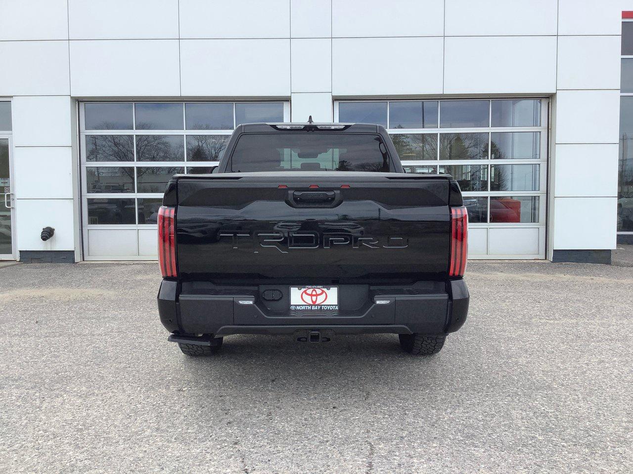 2023 Toyota Tundra LIMITED HYBRID Photo