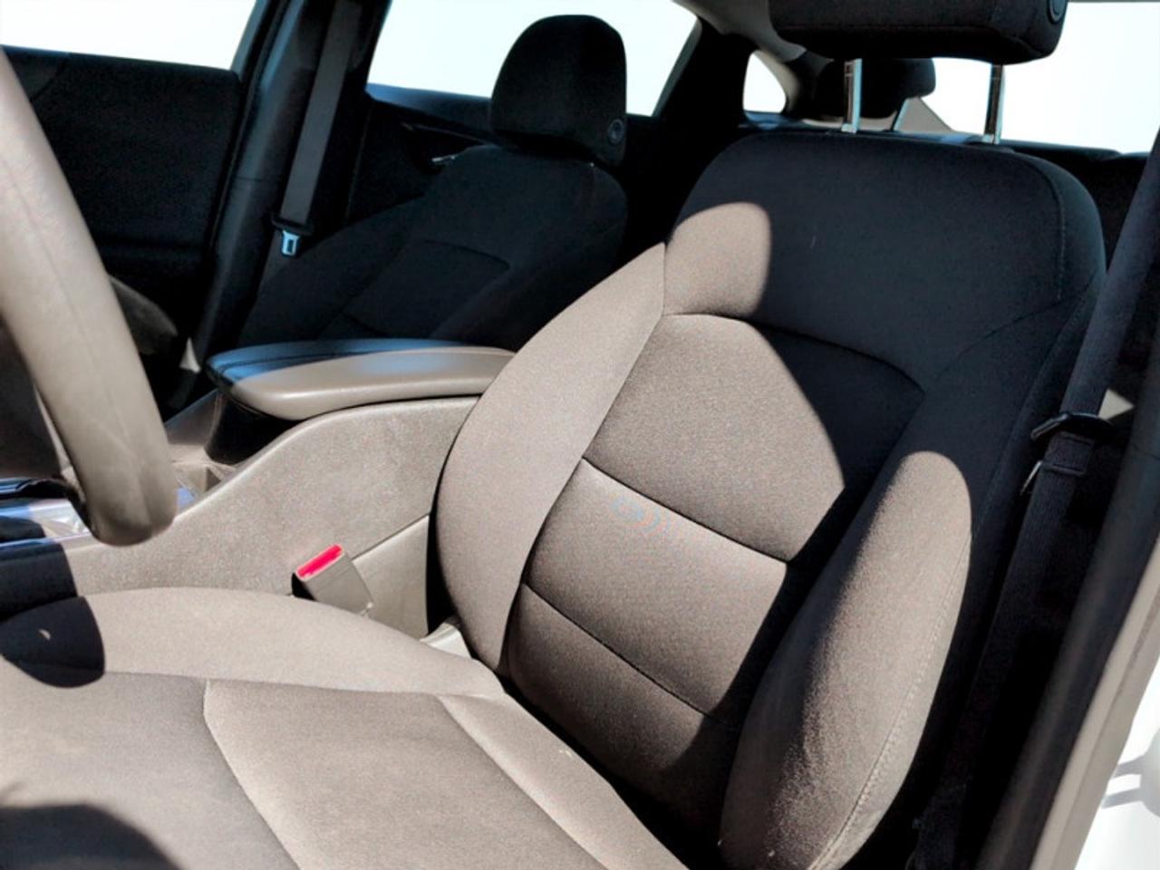 2023 Chevrolet Malibu LT Photo