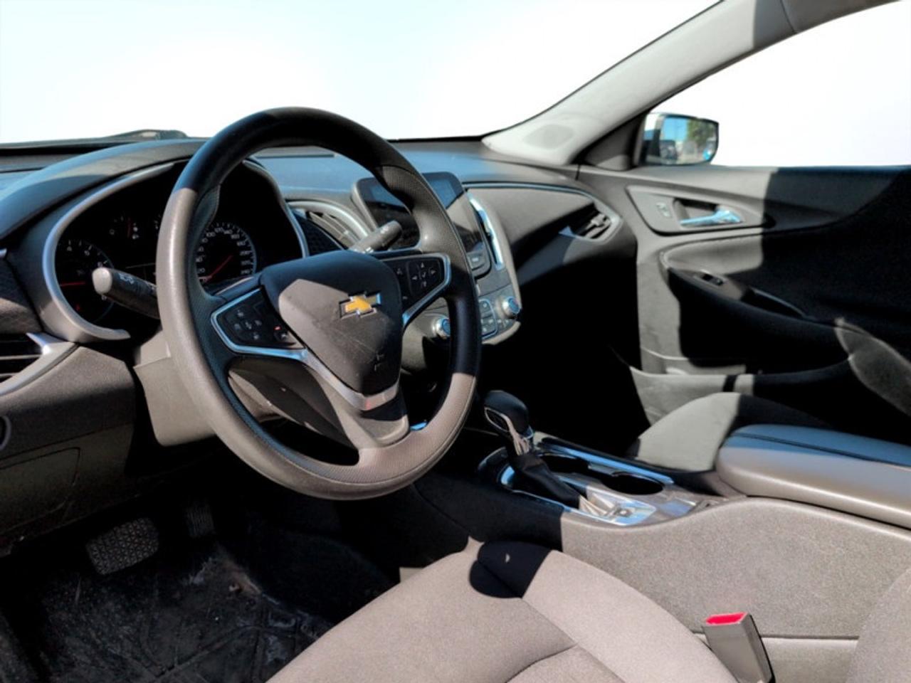 2023 Chevrolet Malibu LT Photo