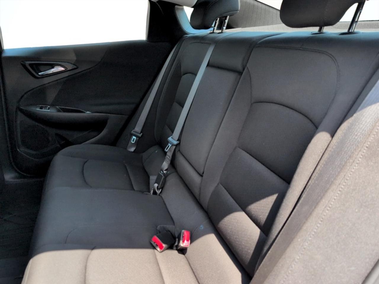 2023 Chevrolet Malibu LT  **APPLE CP - HTD SEATS** Photo