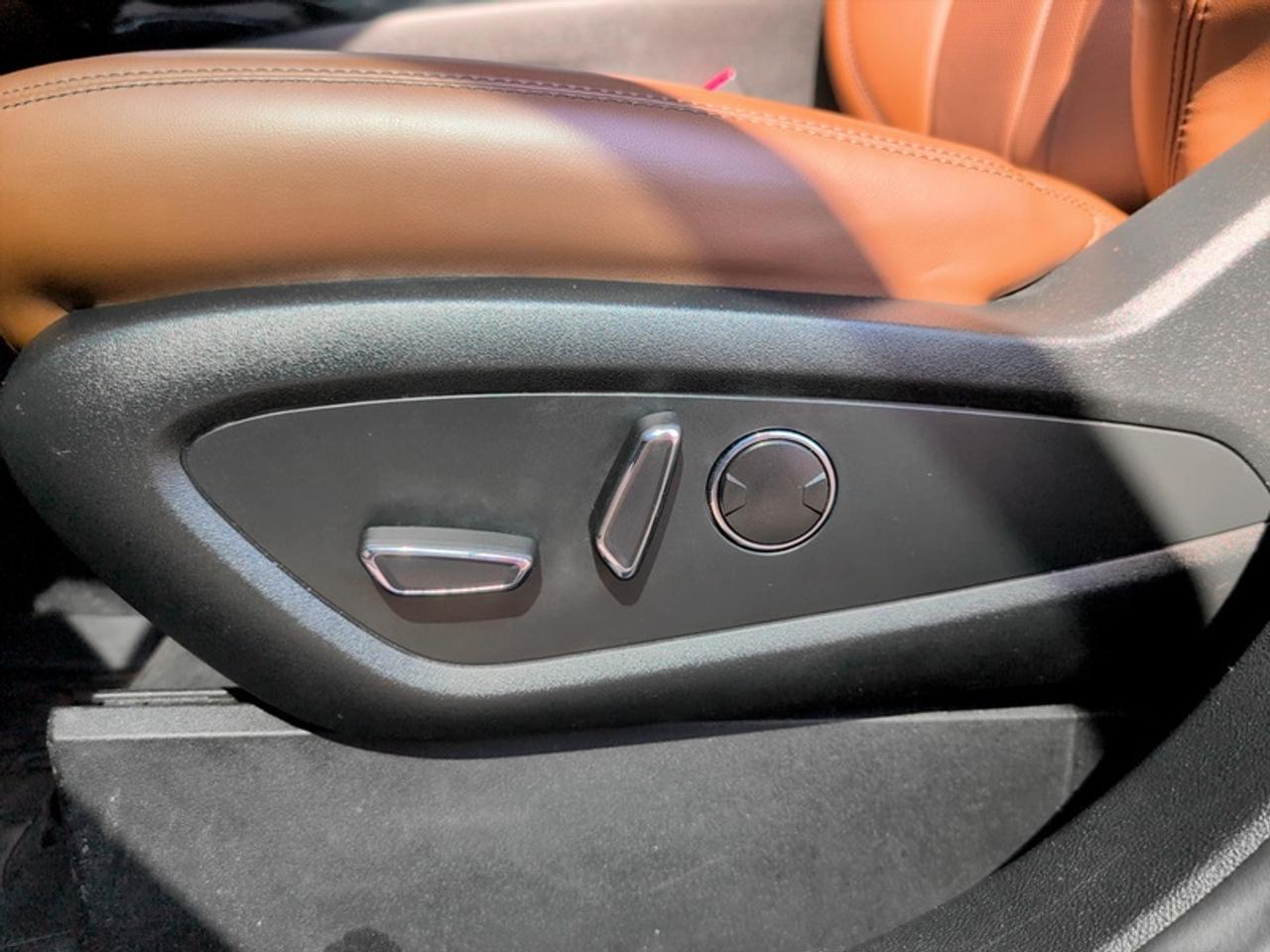 2022 Lincoln Nautilus Reserve V6 Ultimate Pkg  **LOW KMS** Photo