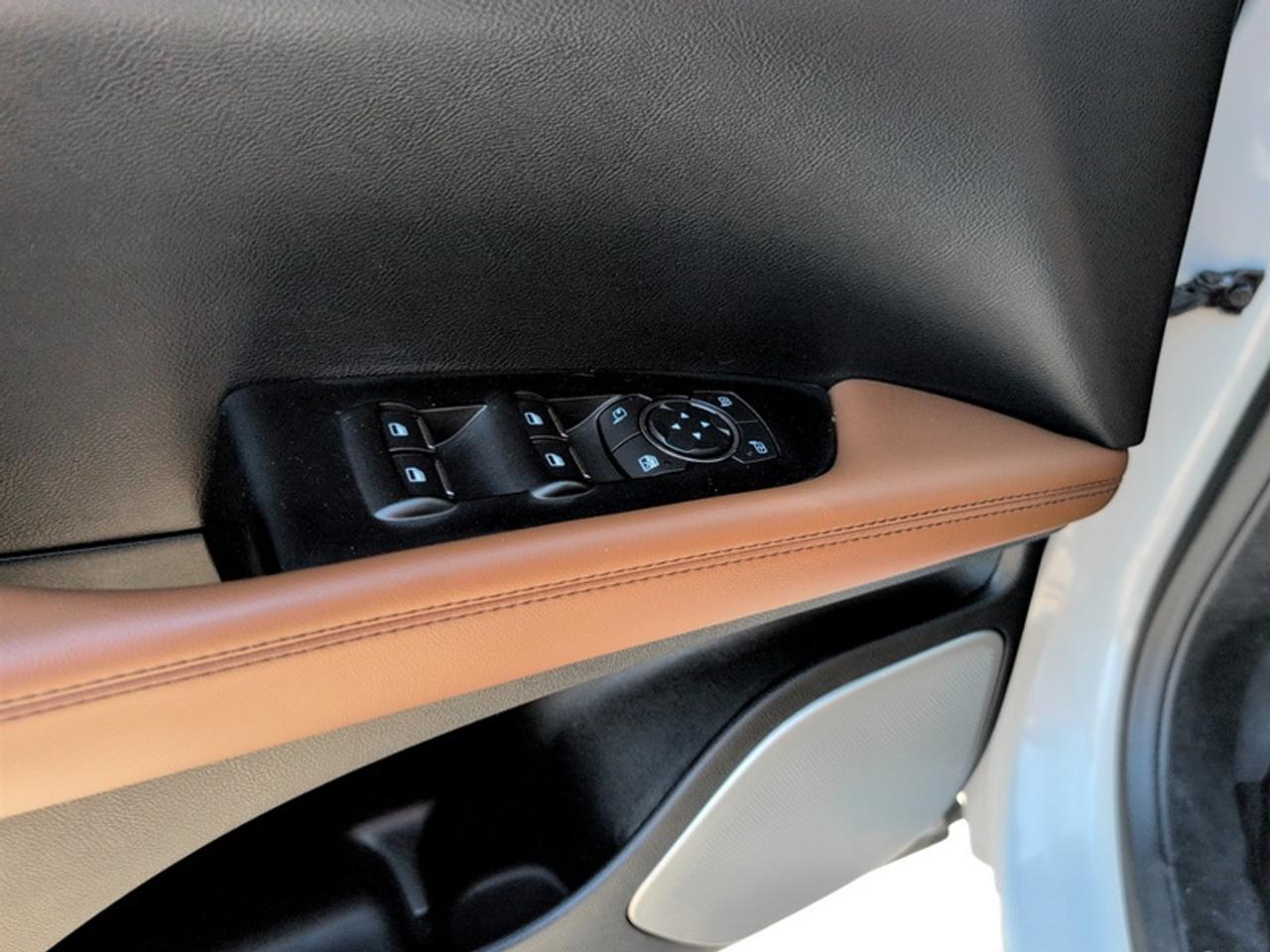 2022 Lincoln Nautilus Reserve V6 Ultimate Pkg  **LOW KMS** Photo