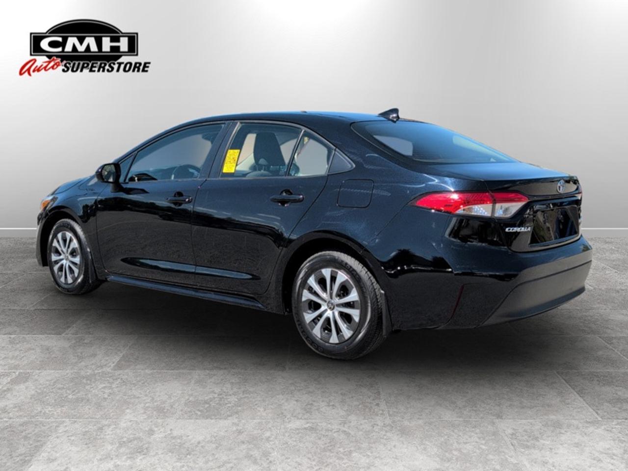 2024 Toyota Corolla LE  **CLEAN CARFAX - HYBRID** Photo