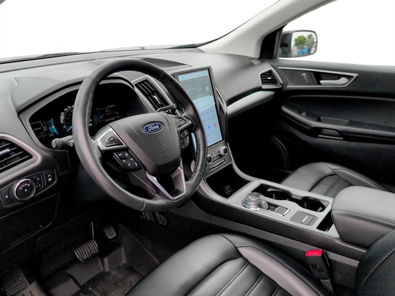 2022 Ford Edge SEL w/Convenience Pkg  **CLEAN CARFAX** Photo