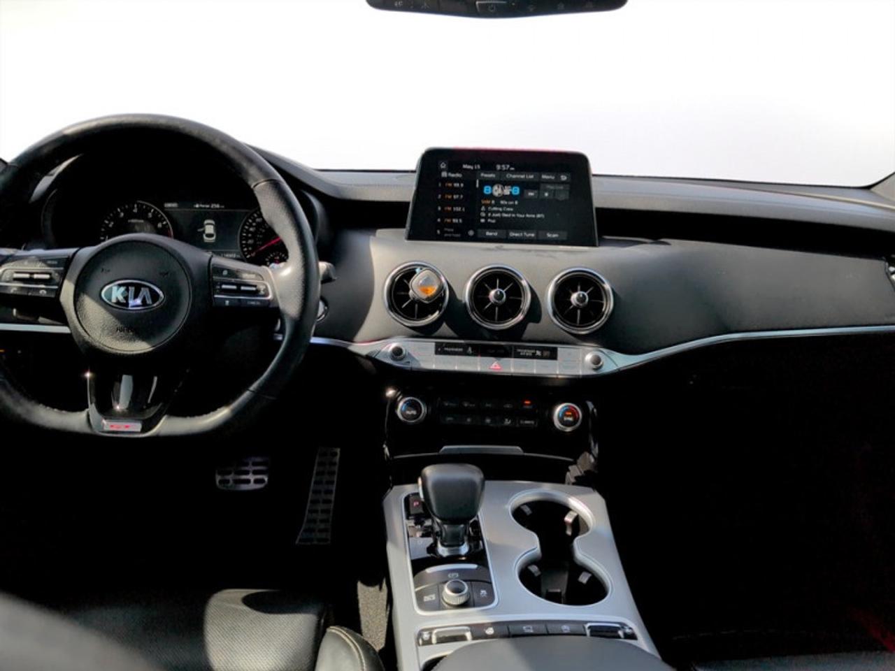 2018 Kia Stinger GT  **GT2 - V6 AWD - CLEAN CARFAX** Photo