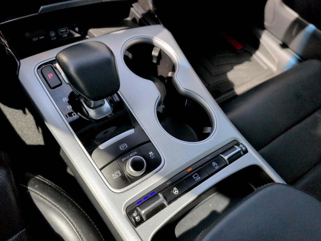 2018 Kia Stinger GT  **GT2 - V6 AWD - CLEAN CARFAX** Photo