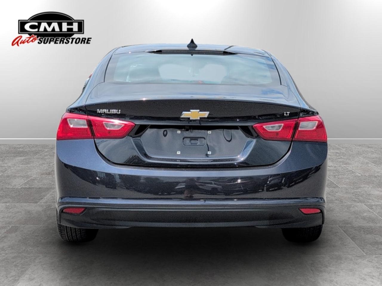 2023 Chevrolet Malibu LT  **HTD SEATS - REM START** Photo2