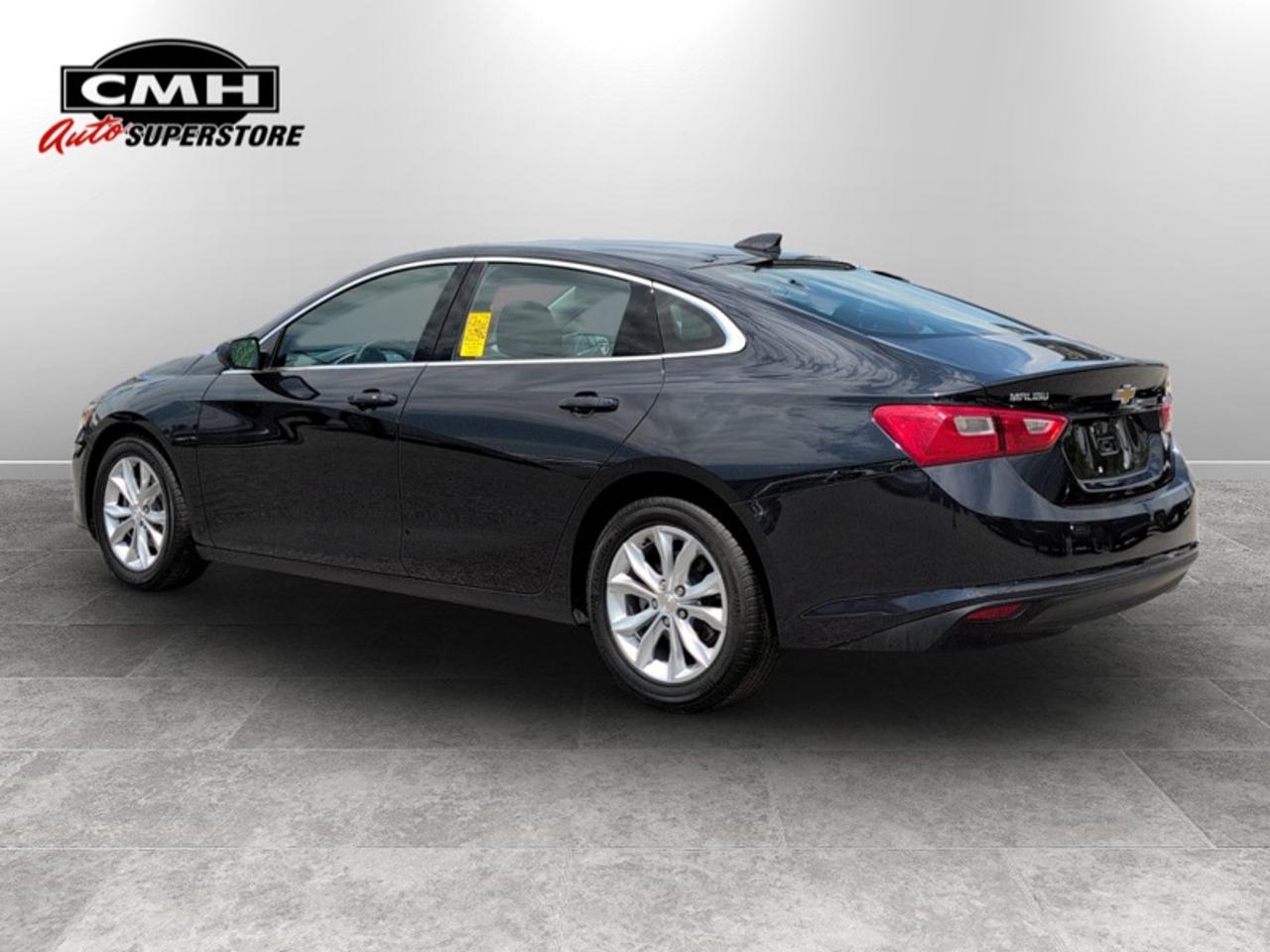 2023 Chevrolet Malibu LT  **HTD SEATS - REM START** Photo