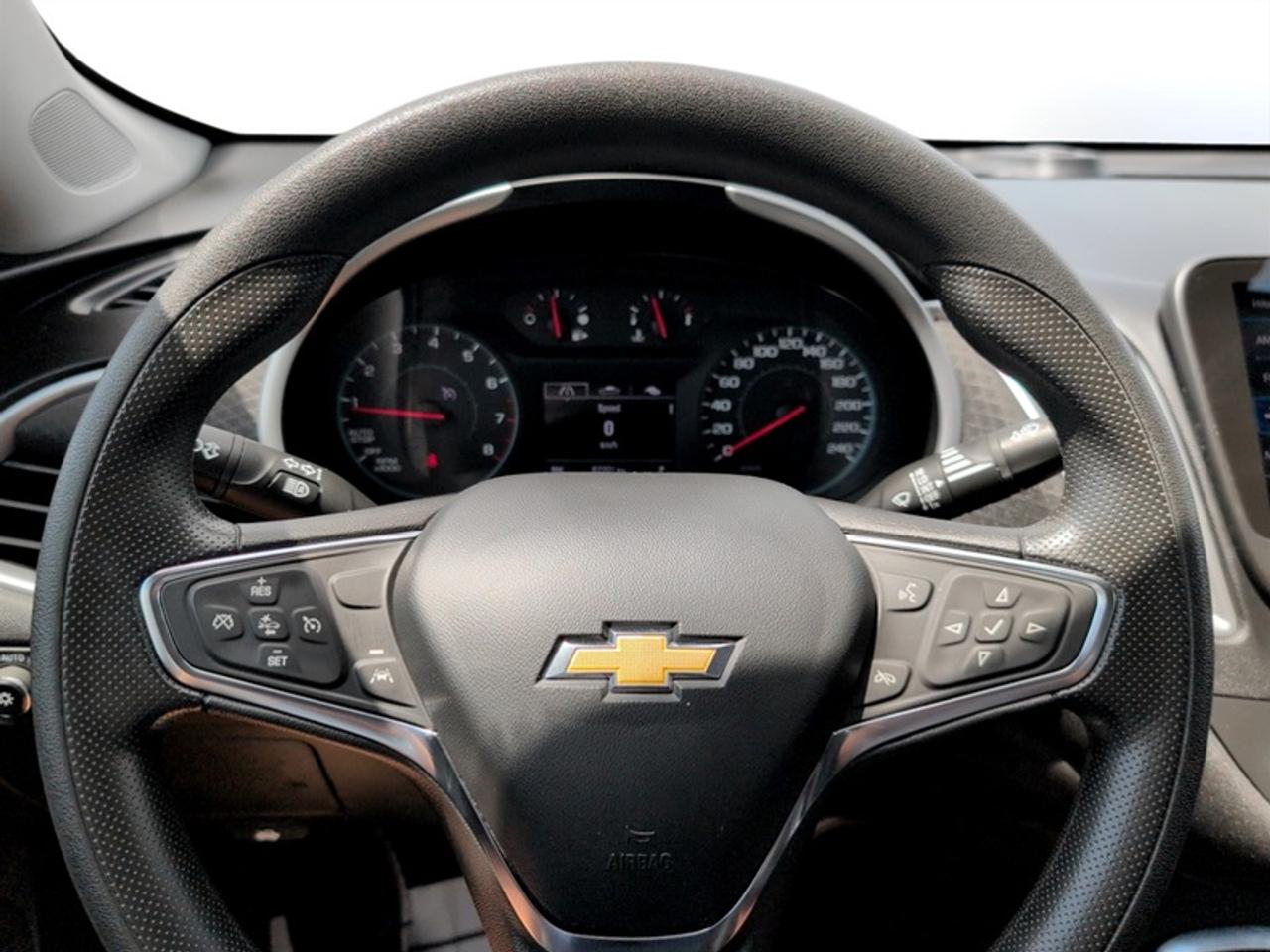 2023 Chevrolet Malibu LT  **HTD SEATS - REM START** Photo