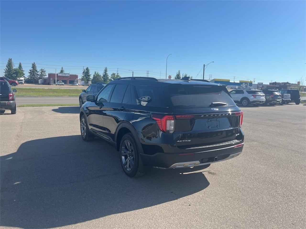 2026 Ford Explorer Active  - Heated Seats Photo5