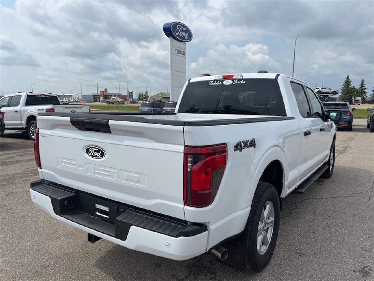2026 Ford F-150 XLT  - Tow Package - Running Boards Photo5