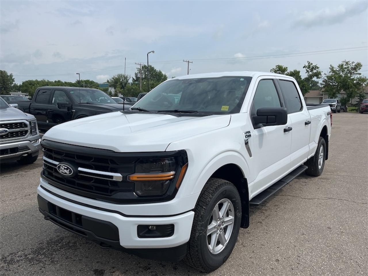 2026 Ford F-150 XLT  - Tow Package - Running Boards Photo5