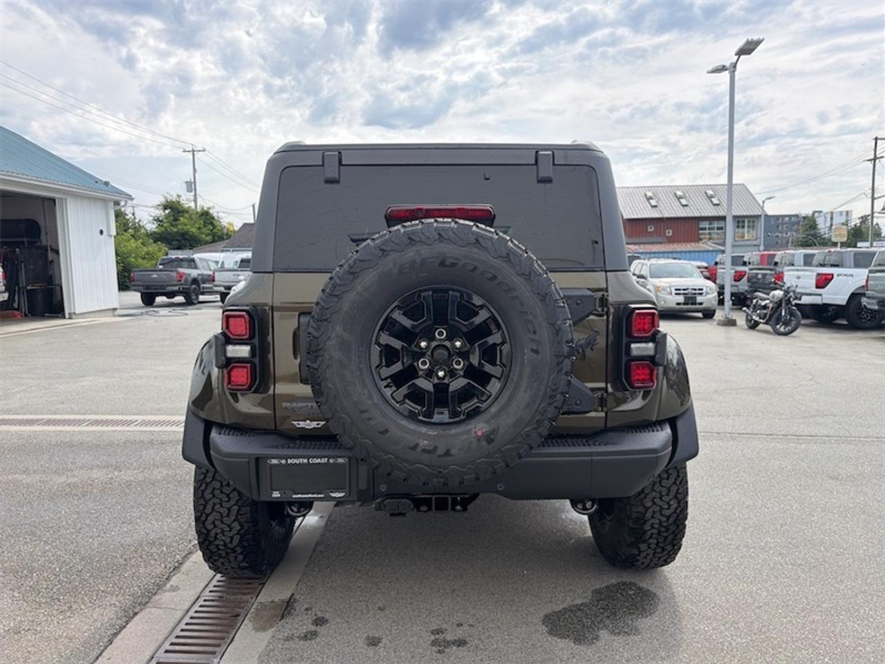 2026 Ford Bronco Raptor  - Leather Seats Photo3