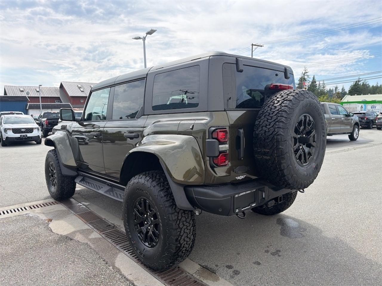 2026 Ford Bronco Raptor  - Leather Seats Photo2