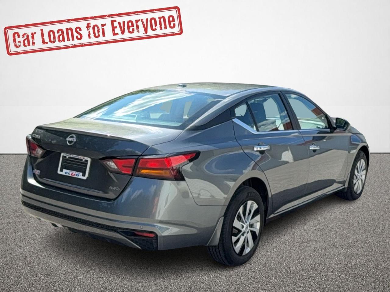 2025 Nissan Altima S Photo