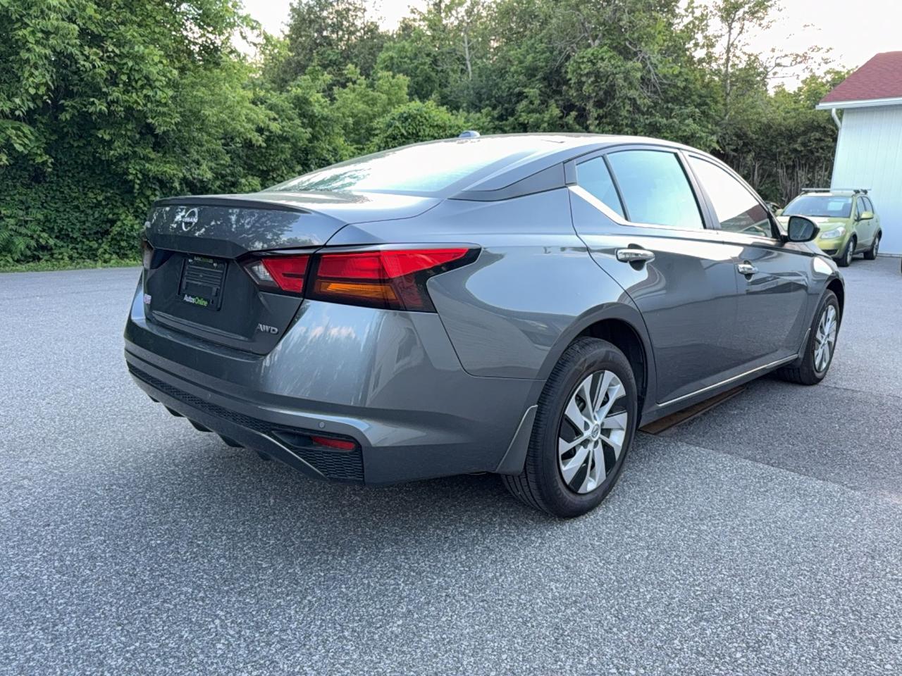 2025 Nissan Altima S AWD - HEATED - SEATS - APPLE CARPLAY - ANDROID AUTO - CRUISE CONTROL Photo4